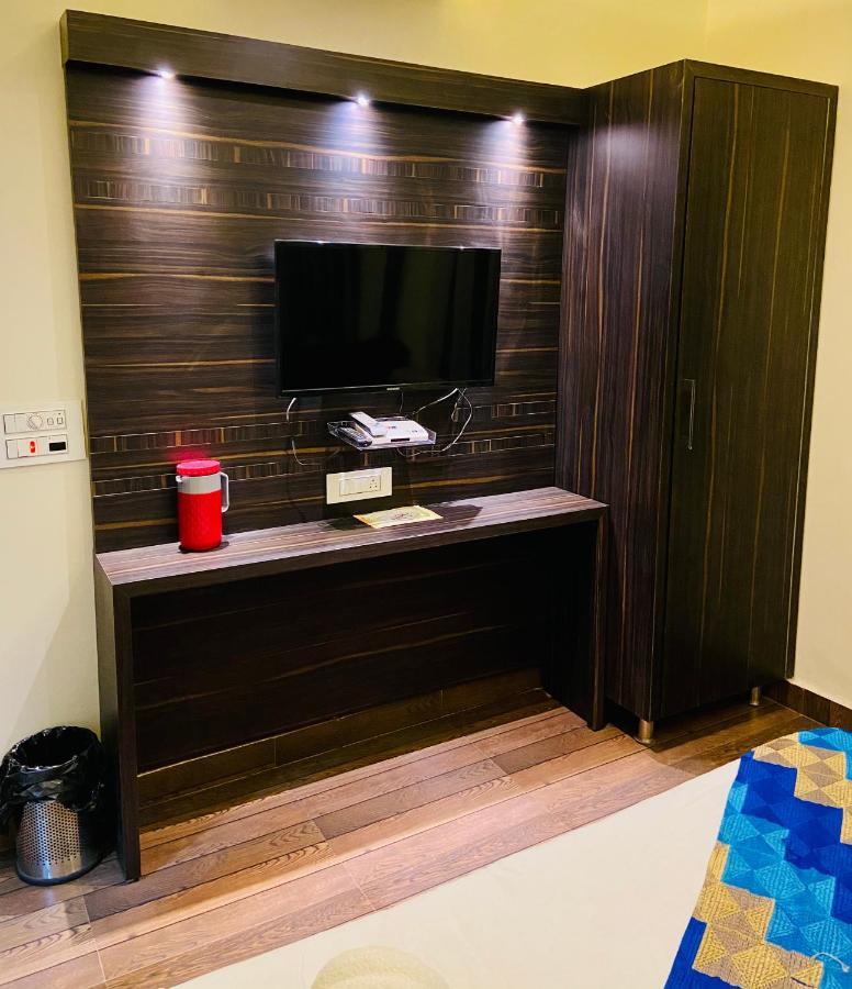 Hotel Kabir Residency Amritsar Bagian luar foto