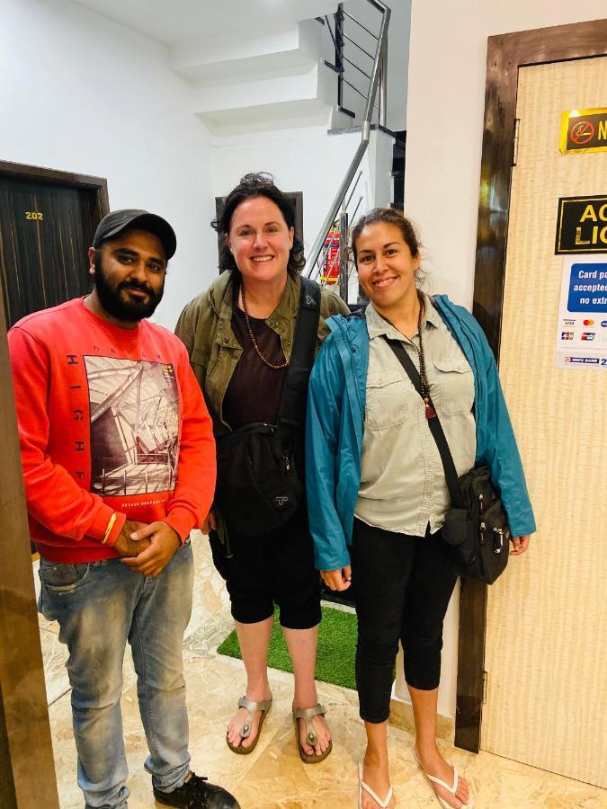 Hotel Kabir Residency Amritsar Bagian luar foto