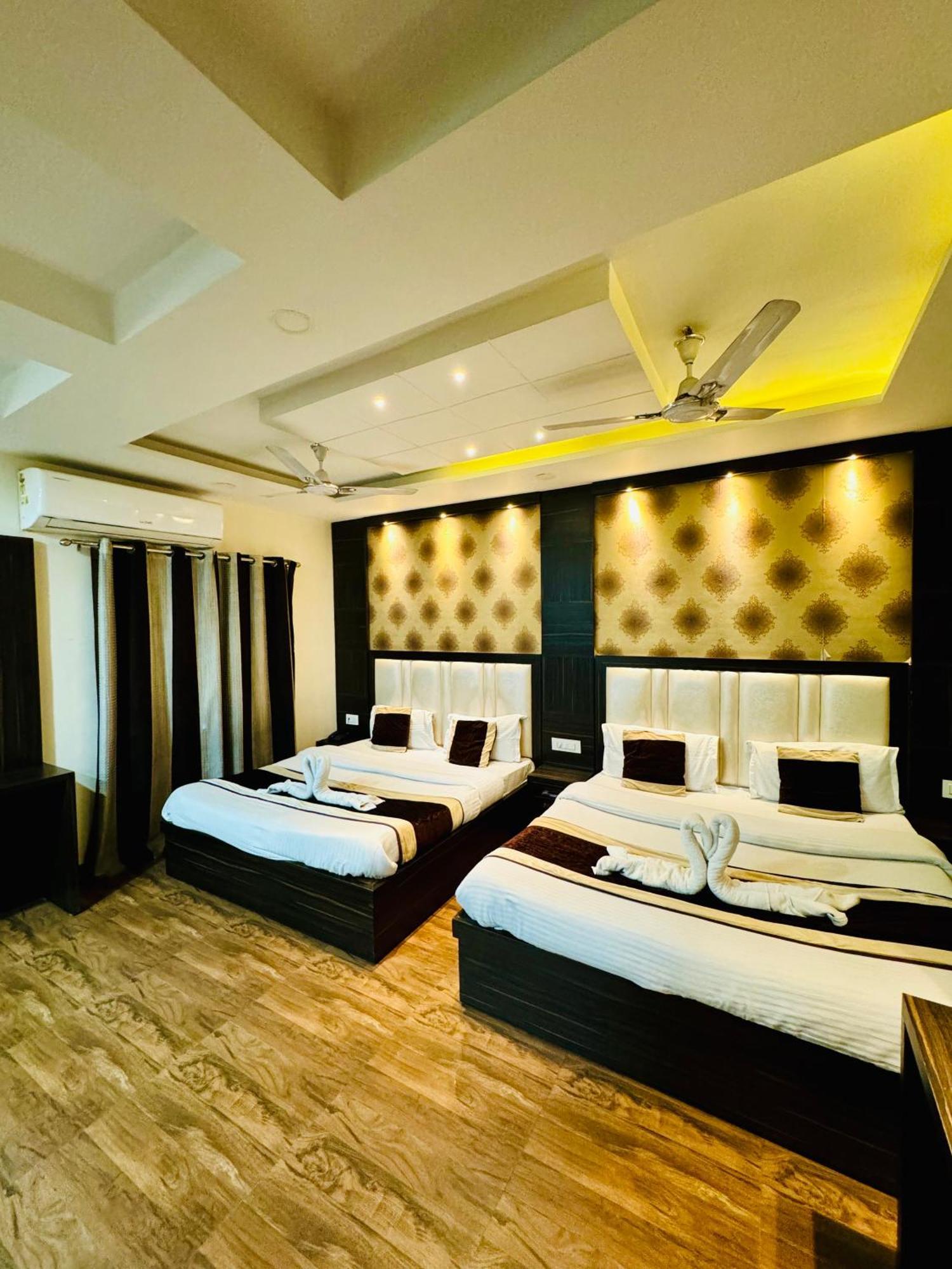 Hotel Kabir Residency Amritsar Bagian luar foto