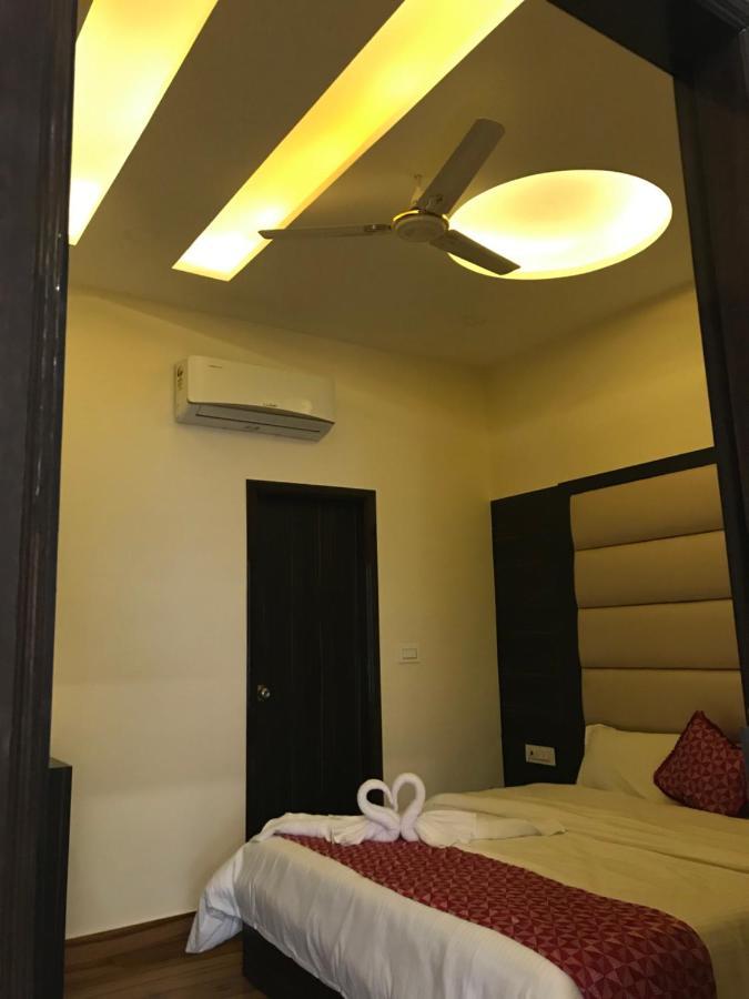 Hotel Kabir Residency Amritsar Bagian luar foto